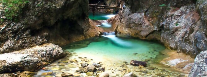 Trip Voucher - schönste Klammen, Grotten, Schluchten, Gumpen & Höhlen sind ideale Ziele für einen Tirol Tagesausflug im Wanderurlaub. Reisetipp zu den schönsten Plätzen