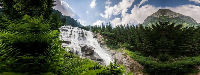 Trip Voucher - imposantes Naturschauspiel & Energiequelle in Österreich | beeindruckende, imposante Wasserfälle sind beruhigend & bringen Abkühlung an Sommertagen